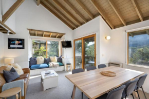Banjo 1 bedroom with loft bunk room and amazing views